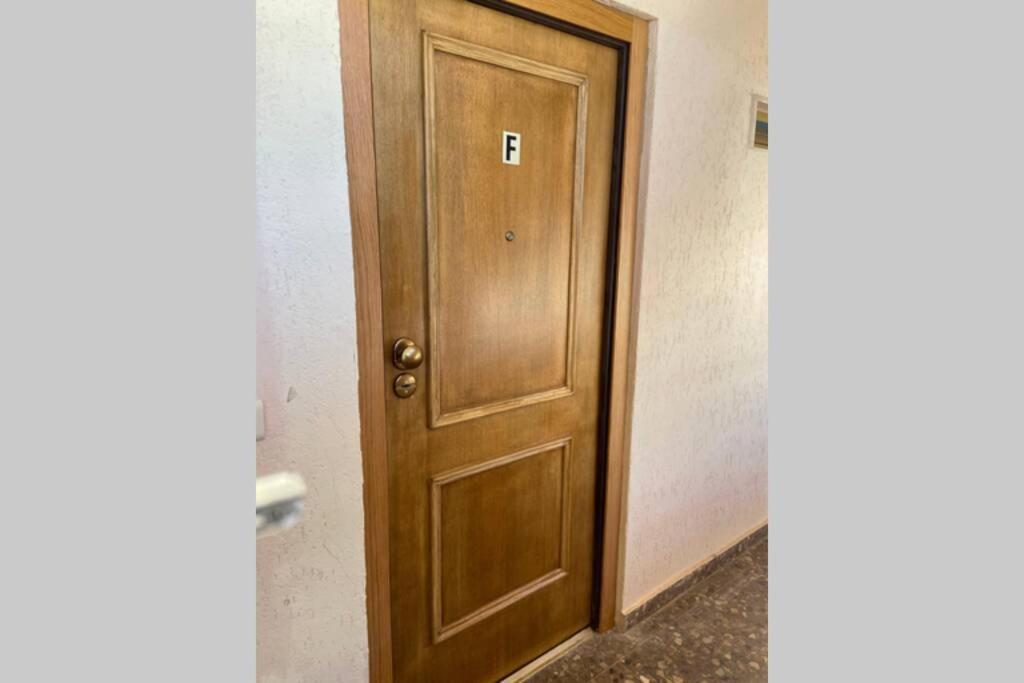 בנידורם Ideal 1 מראה חיצוני תמונה